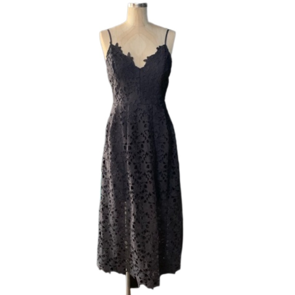 ASTR The Label Navy India Ink Womens Size Medium Sleeveless Lace Dress - Picture 2 of 9